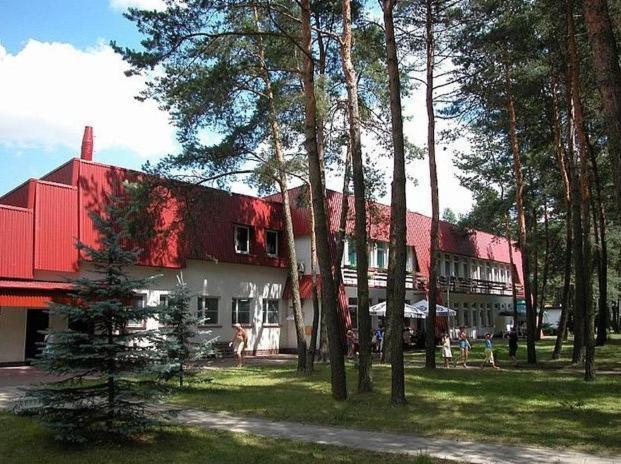 Centrum Szkolenia I Rekreacji Krasnobród Extérieur photo